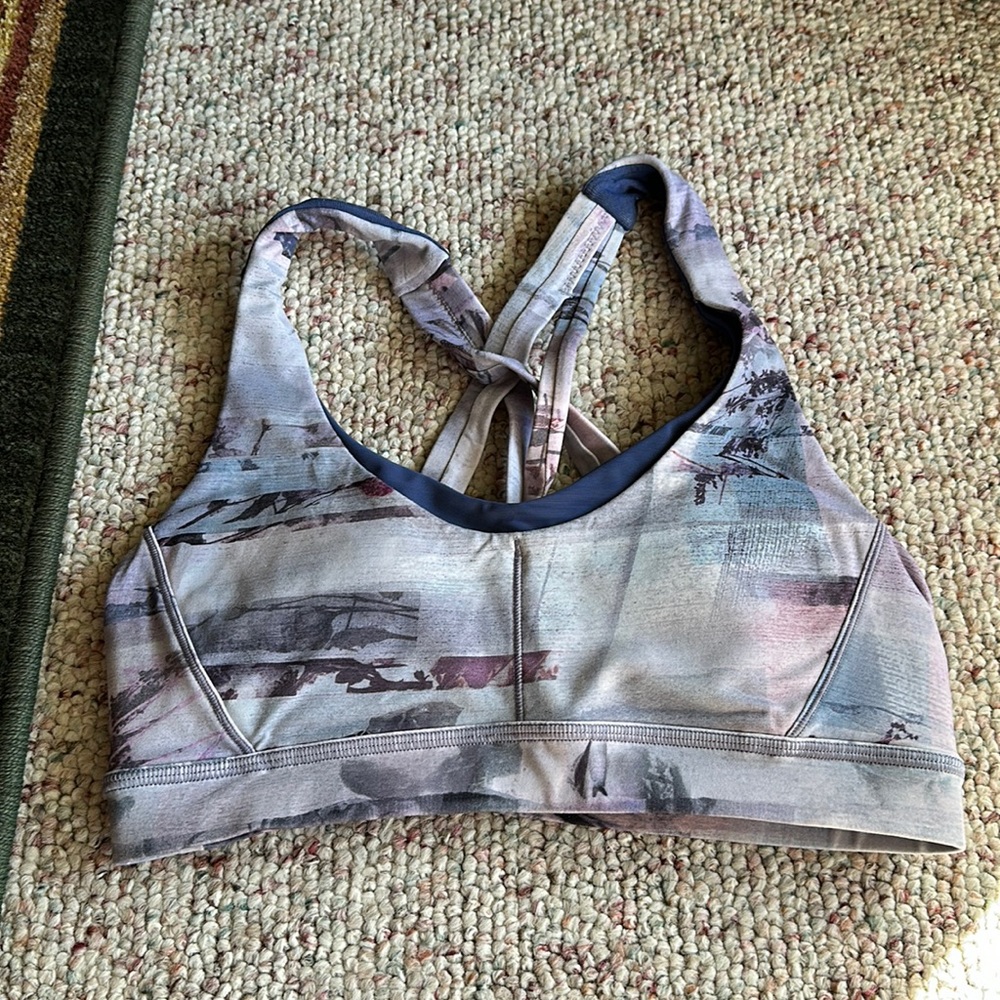 Lululemon Sports Bra